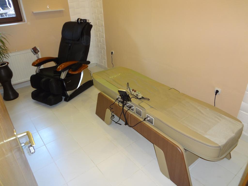 Harmonia Apartmanhaz Balatonlelle Extérieur photo
